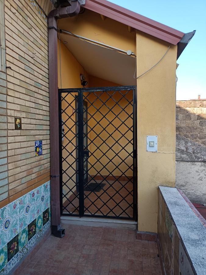 Hakuna Matata ,grazioso appartamento in centro Caserta Esterno foto