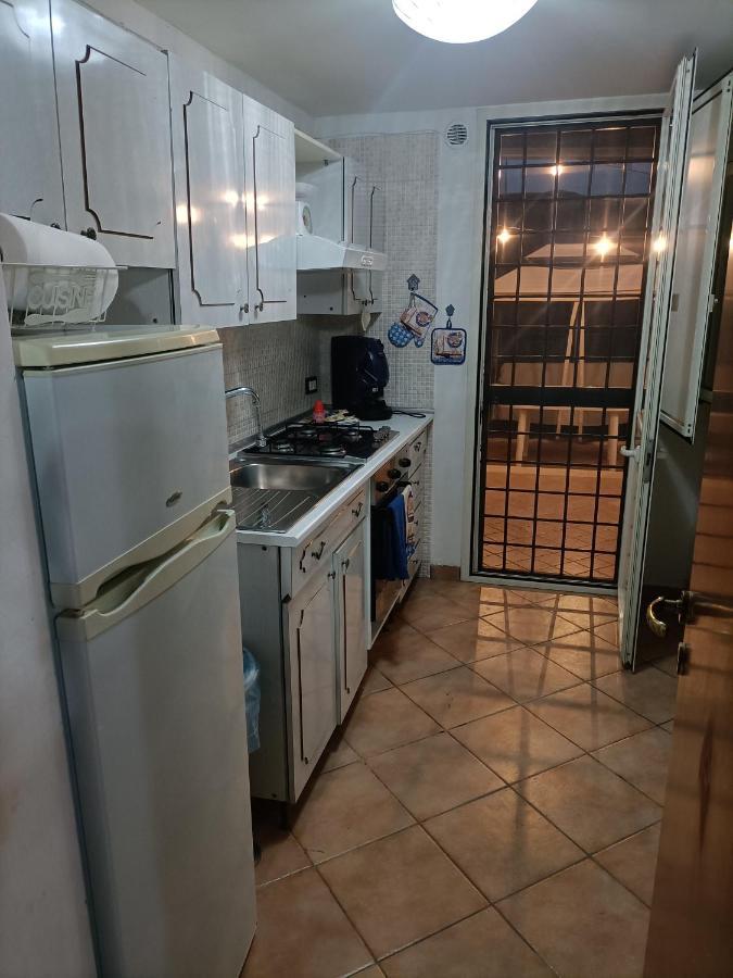Hakuna Matata ,grazioso appartamento in centro Caserta Esterno foto